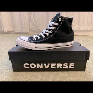 Black High top Converse